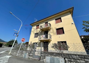 Edificio all\'aperto - Bilocale Solto Collina - foto 18