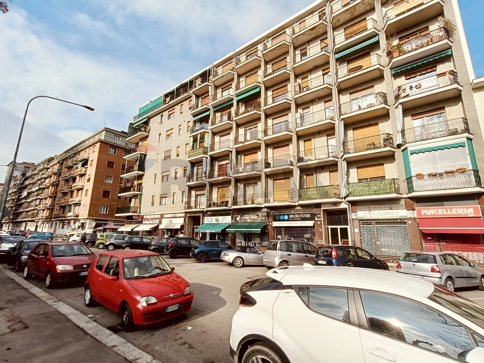 Edificio all\'aperto - Three-room apartment Via San Marino
 
108, Torino - photo 1