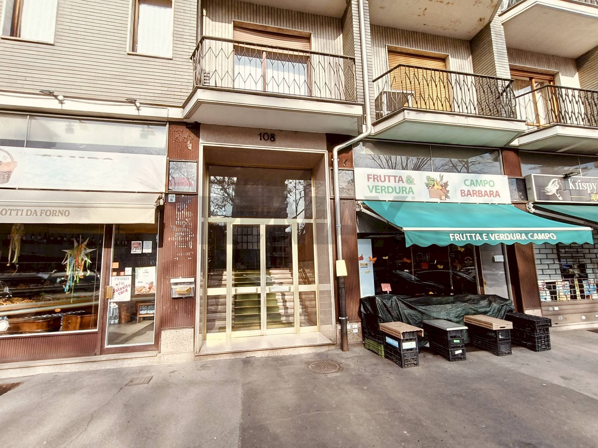 Edificio all\'aperto - Three-room apartment Via San Marino
 
108, Torino - photo 2