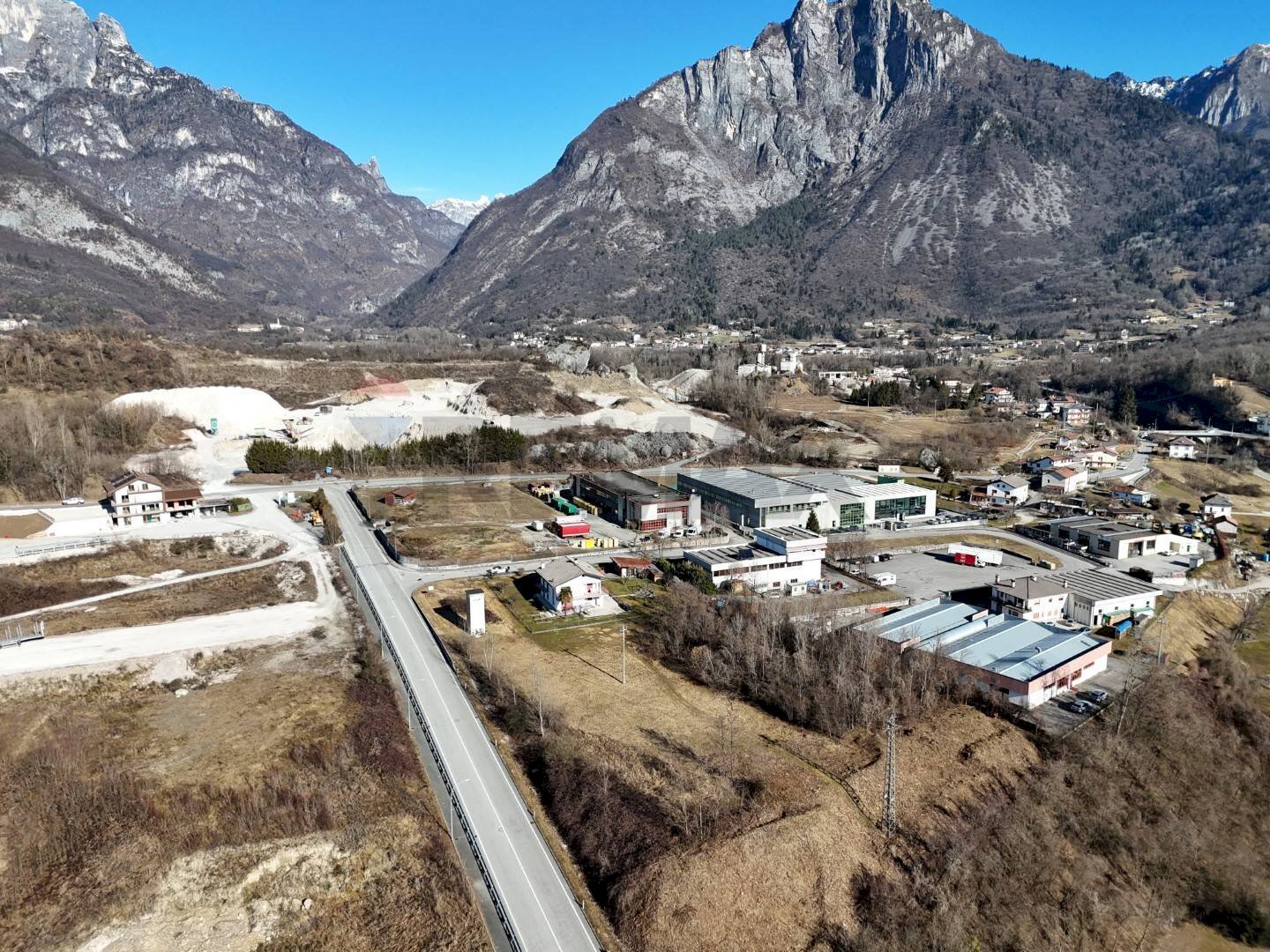 Vista delle montagne - Terreno edificabile Via Masiere
 
Snc, Sospirolo - foto 1