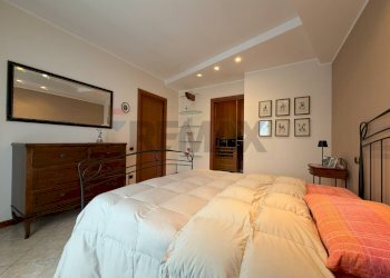 Camera / camera da letto - Trilocale VIA MOZART
 
2, Ponte San Pietro - foto 15