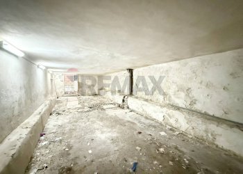 Stanza vuota - Cantina / Solaio Via Delle Betulle
65, Roma - foto 6