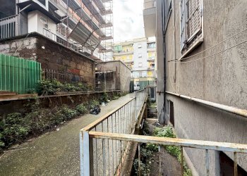 Edificio all\'aperto - Cantina / Solaio Via Delle Betulle
65, Roma - foto 14