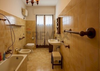 Bagno - Appartamento Sassari - foto 15