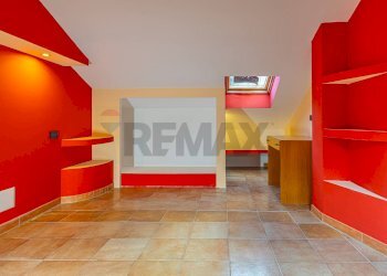 Stanza vuota - Attic Corso Giovanni Maria Angioy
 
25, Sassari - photo 36