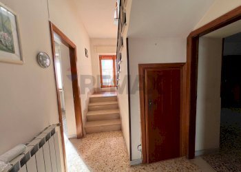 Hall / corridoio - Casa indipendente Via ponti rossi
 
snc, Fragneto Monforte - foto 15