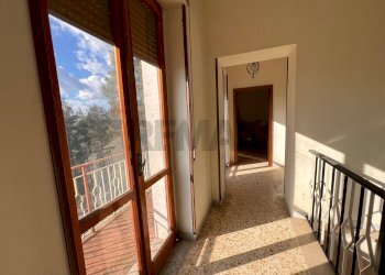 Hall / corridoio - Casa indipendente Via ponti rossi
 
snc, Fragneto Monforte - foto 22