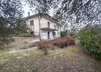 Casa all\'aperto - Independent house CONTRADA PIANA
 
259, Morcone - photo 4
