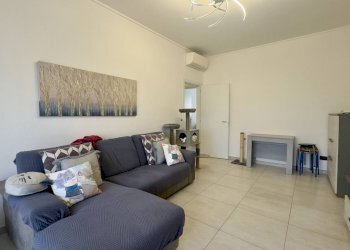 Soggiorno - Two-room apartment Via Monte Grappa
259, Sesto San Giovanni - photo 2