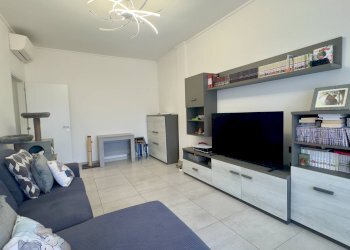 Soggiorno - Two-room apartment Via Monte Grappa
259, Sesto San Giovanni - photo 5