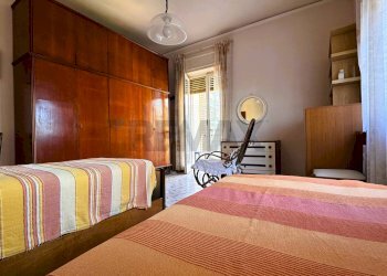 Camera / camera da letto - Appartamento Via Lieti A Capodimonte
 
51/f, Napoli - foto 8