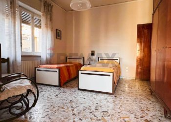 Camera / camera da letto - Appartamento Via Lieti A Capodimonte
 
51/f, Napoli - foto 11