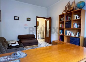 Sala da pranzo - Appartamento Via Lieti A Capodimonte
 
51/f, Napoli - foto 18