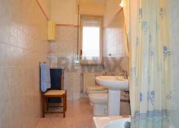 Bagno - Appartamento Via Lieti A Capodimonte
 
51/f, Napoli - foto 37