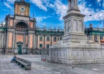 Edificio all\'aperto - Appartamento Vico Luperano, Napoli - foto 2