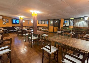 Foto 8 - Attività Commerciale Via Santa Croce, San Nicola la Strada - foto 8