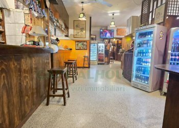 Foto 10 - Attività Commerciale Via Santa Croce, San Nicola la Strada - foto 10