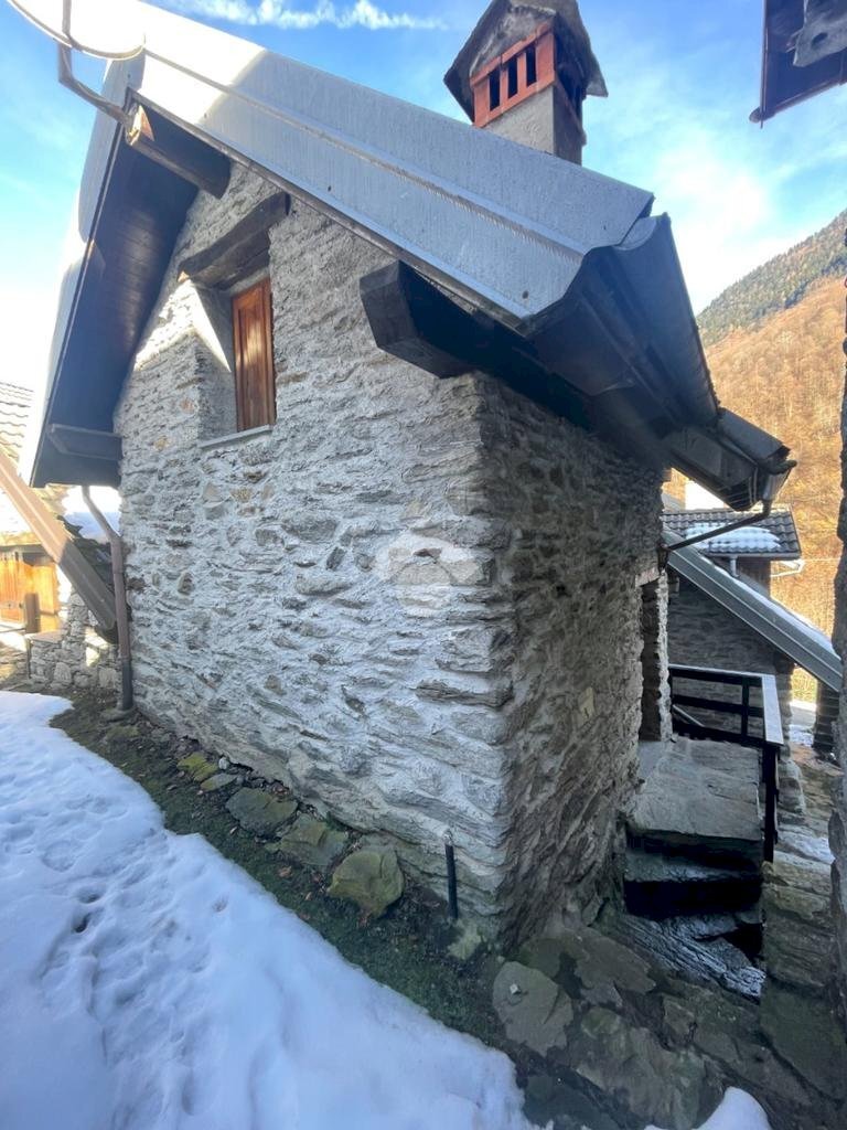 Semi-detached house Località Valpiana, Bannio Anzino - photo 2