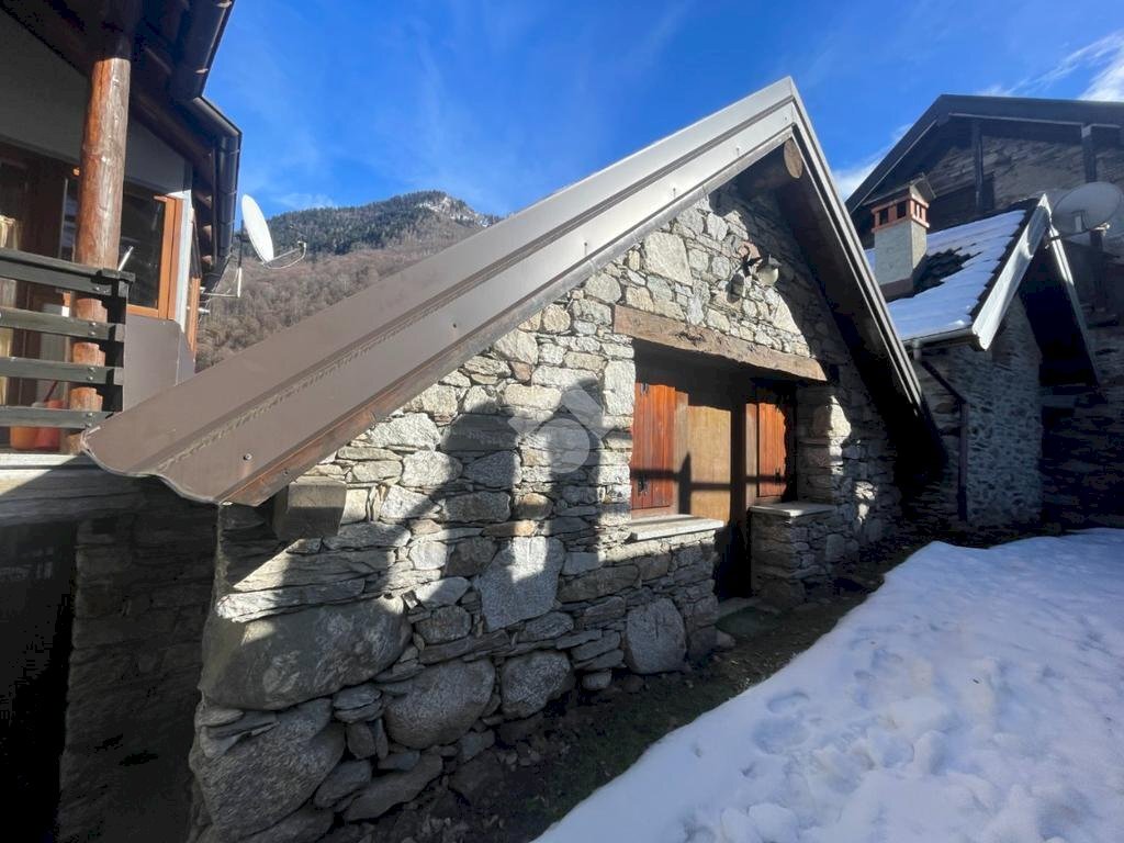 Semi-detached house Località Valpiana, Bannio Anzino - photo 1