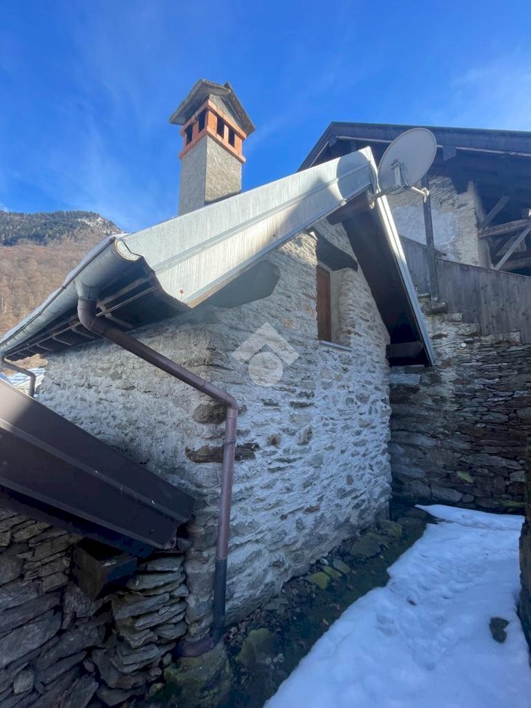 Semi-detached house Località Valpiana, Bannio Anzino - photo 2