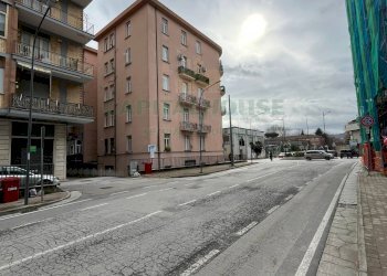 Foto 1 - Box Via Moccia, Avellino - foto 1