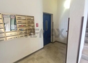 Ricezione / Lobby - Quadrilocale via Largo Salvatore Caronia Roberti
 
22, Palermo - foto 5