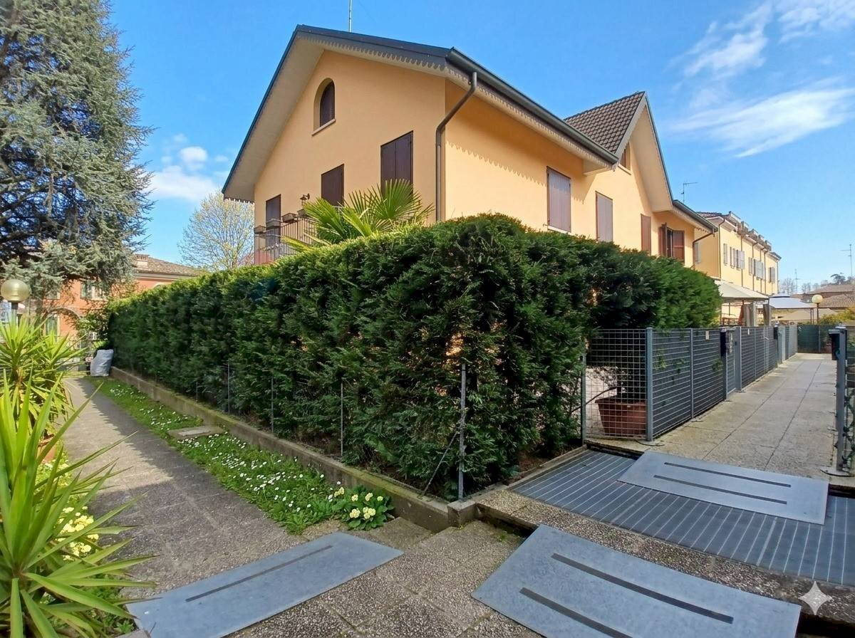 Casa all\'aperto - Villa a Schiera Via Ospedale
 
6, San Martino in Rio - foto 1