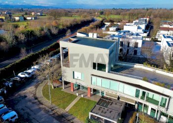 Casa all\'aperto - Shop Via Luca della Robbia
 
24/b, Reggio nell'Emilia - photo 3