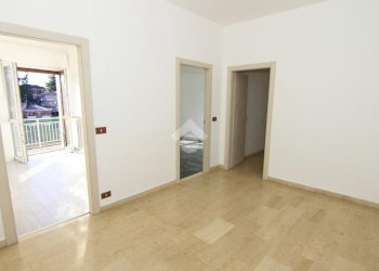 Quadrilocale Viale Martiri della Benedicta, Serravalle Scrivia - foto 1