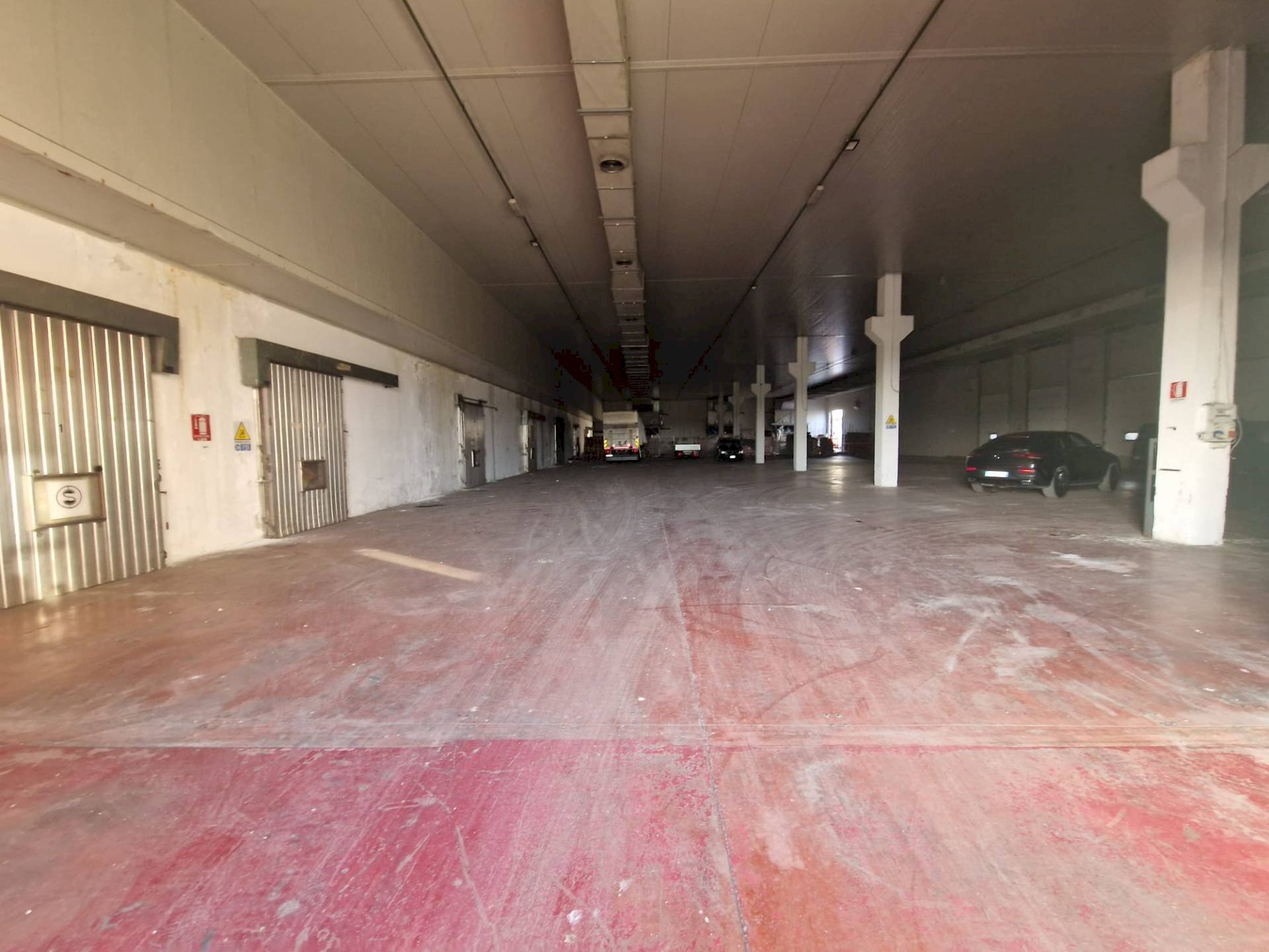 Foto 3 - Capannone via settimo
 
119, Leini - foto 3