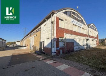 Foto 2 - Capannone Via Asiago
 
212, Caronno Pertusella - foto 2