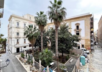 Edificio all\'aperto - Appartamento piazza lucatelli
 
1, Trapani - foto 14