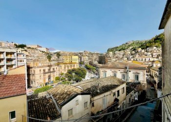 Edificio all\'aperto - Independent house Via Monserrato
 
20, Modica - photo 13