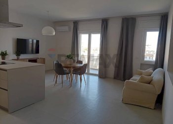 Sala da pranzo - Appartamento Piazza Vann'Antò
 
1, Ragusa - foto 13