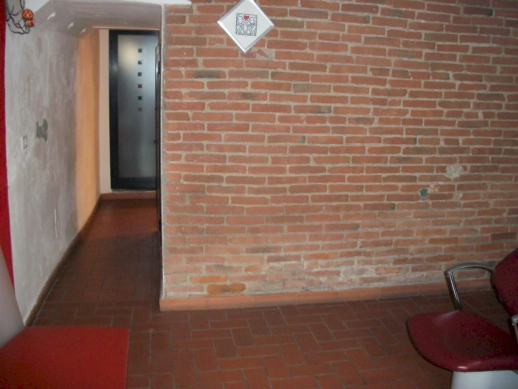 Foto 1 - Commercial Activity Via Garibaldi
 
12, Cascina - photo 1