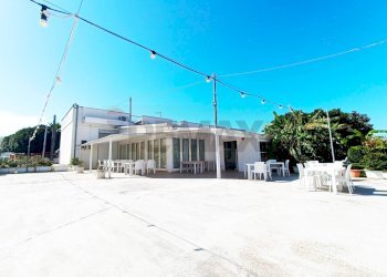 Foto 1 - Locale Commerciale Torre Santa Sabina
 
snc, Carovigno - foto 1