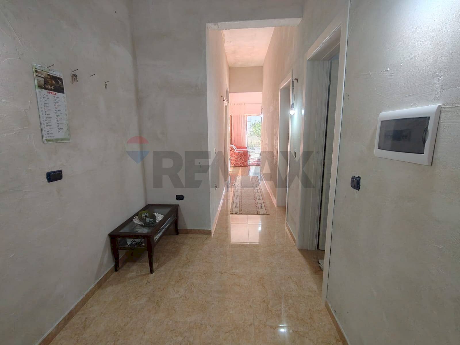 Ingresso - Casa indipendente Via Cuneo
 
70, Mesagne - foto 1