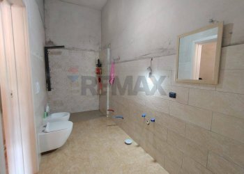 Bagno Vista 1 - Casa indipendente Via Cuneo
 
70, Mesagne - foto 7