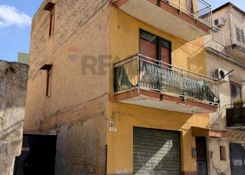 Edificio all\'aperto - Independent house Via Madonna Del Soccorso
 
5, Palermo - photo 1