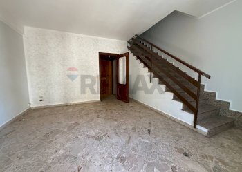 Scale - Independent house Via Madonna Del Soccorso
 
5, Palermo - photo 8