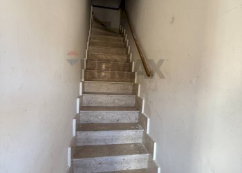 Scale - Independent house Via Madonna Del Soccorso
 
5, Palermo - photo 19