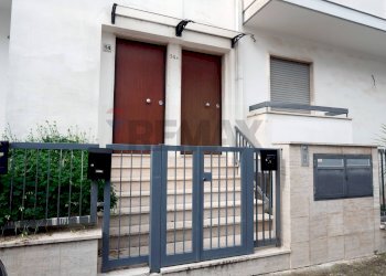 Casa all\'aperto - Trilocale Alessandro Volta
 
14, Adelfia - foto 1