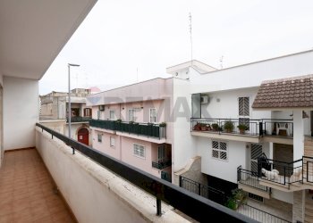 Balcone - Trilocale Alessandro Volta
 
14, Adelfia - foto 5