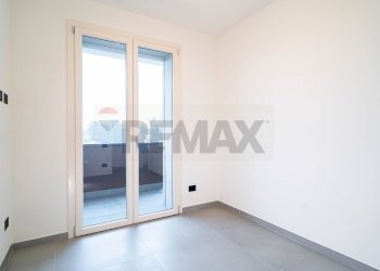 Stanza vuota - Trilocale Via Cavalier Enrico Gatti
 
3, Collecchio - foto 8