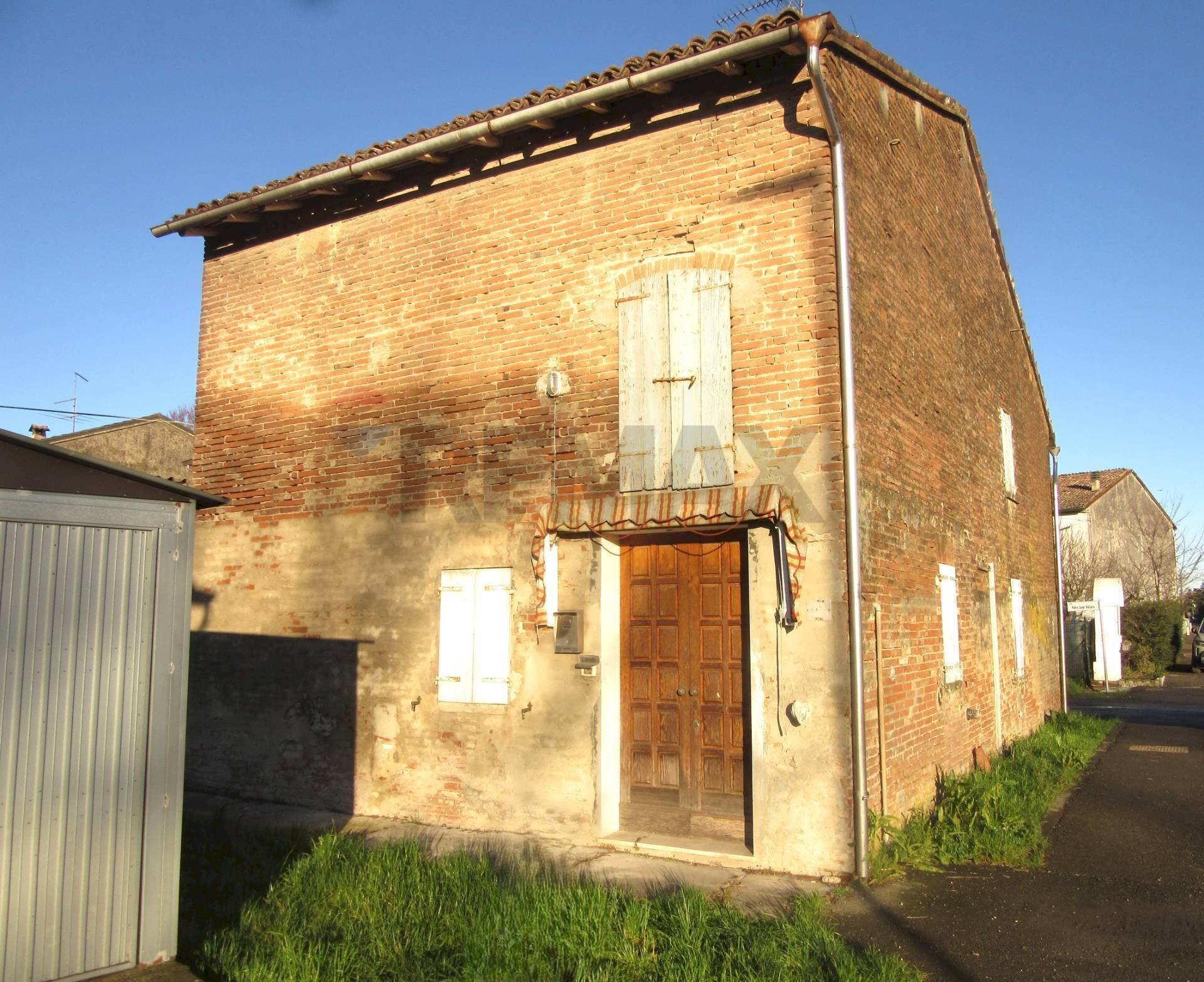 Casa all\'aperto - Casa semi indipendente via roma
 
59, Sissa Trecasali - foto 2