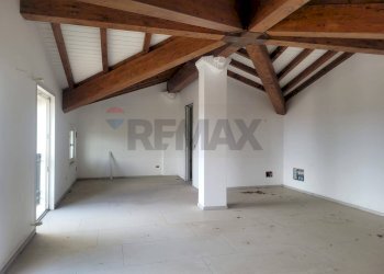 Stanza vuota - Villa Cantù - foto 73