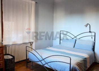 Camera / camera da letto - Trilocale via Strigini
 
1, Ameno - foto 9