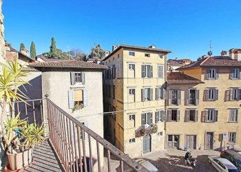 Balcone - Three-room apartment piazza mercato del fieno, Bergamo - photo 2