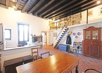 Soggiorno - Three-room apartment piazza mercato del fieno, Bergamo - photo 10