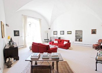 Camera - Three-room apartment piazza mercato del fieno, Bergamo - photo 14